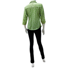 Load image into Gallery viewer, Joan Allen Button Detail Blouse