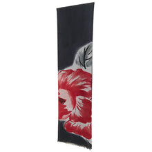 Load image into Gallery viewer, Peppermint Flower Shawl