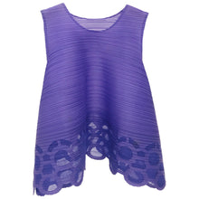 Load image into Gallery viewer, Co.lette Flare Sleeveless Pleated Top