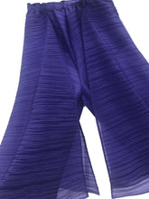 Load image into Gallery viewer, Co.lette Skirt-like Pleated Pants