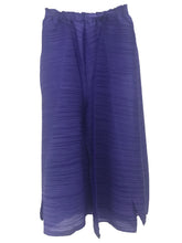 Load image into Gallery viewer, Co.lette Skirt-like Pleated Pants