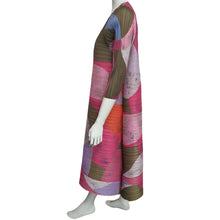 Load image into Gallery viewer, Co.lette Graphic Printed Pleated Dress