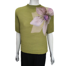 Load image into Gallery viewer, Co.lette Bloom Cube Pleated Top