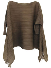 Load image into Gallery viewer, Co.lette Hi-Lo Fringe Pleated Top