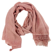 Load image into Gallery viewer, Elegant Lace Trimming Shawl
